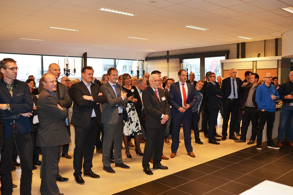 opening_gasten